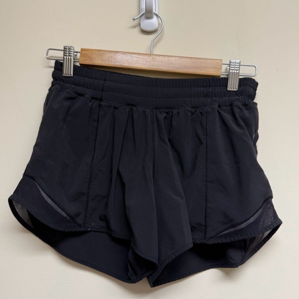 lululemon hotty hot athletica Black Women's Athletic Shorts